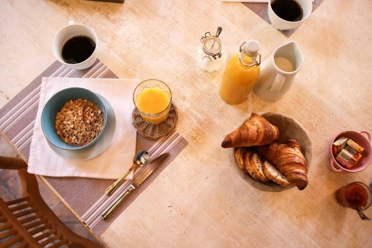 Le Posterlon Bed & Breakfast Caumont-sur-Durance Luaran gambar